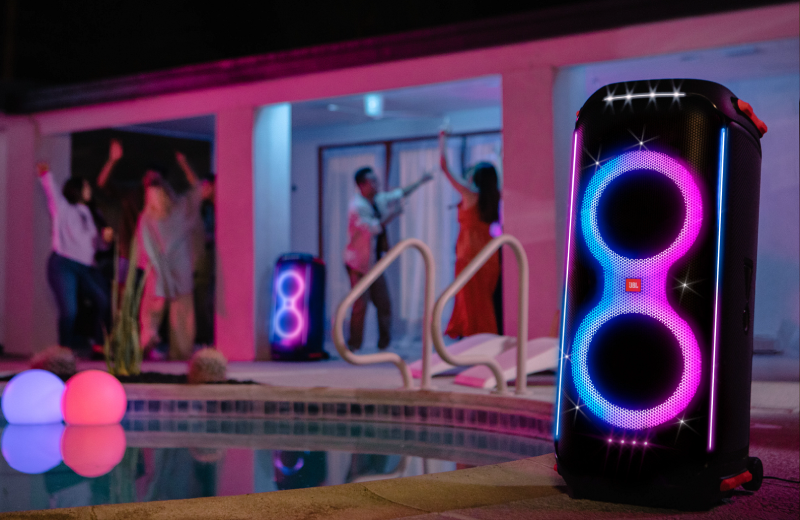 A torre JBL PartyBox 710 vale a pena? Veja antes de comprar!