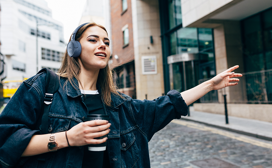 JBL Tune 670NC Som JBL Pure Bass - Image