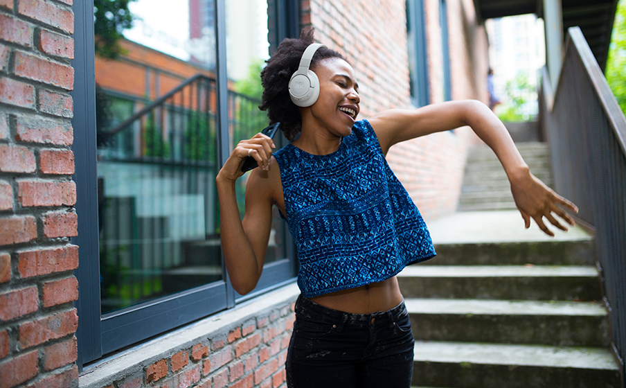 JBL Tune 770NC Bluetooth 5.3 com áudio LE (*) - Image