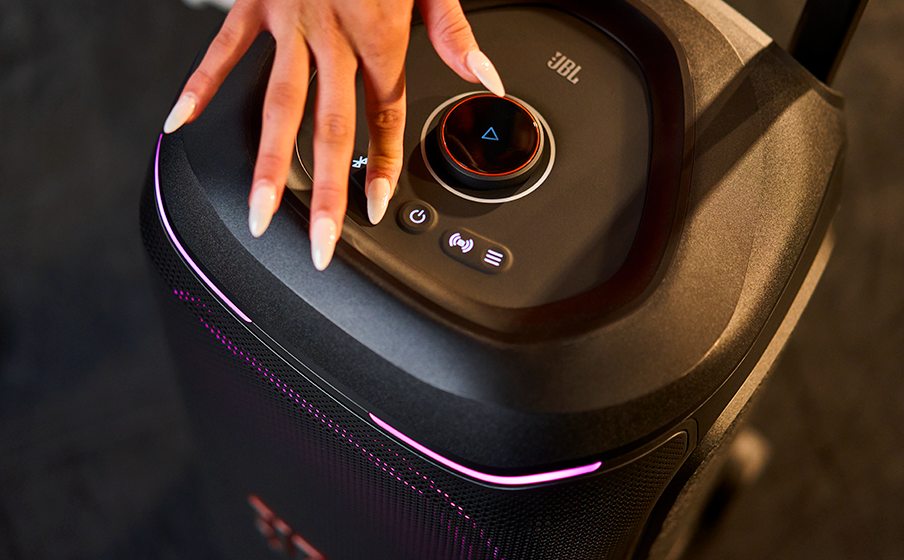 JBL PartyBox 330 O AI Sound Boost faz tudo impactar ainda mais - Image