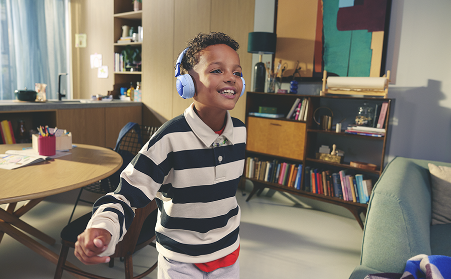 JBL Junior 320BT JBL Safe Sound <85 dB - Image