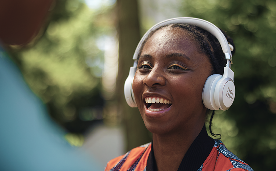 JBL Live 670NC | Fones de ouvido on-ear sem fios com cancelamento