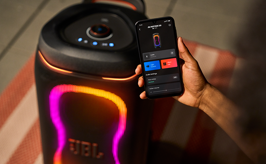 JBL PartyBox 330 Show de luzes futurista adaptável - Image