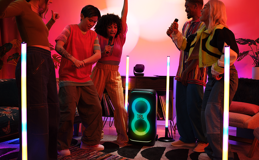 JBL PartyLight Stick Eleve sua festa a outro patamar - Image