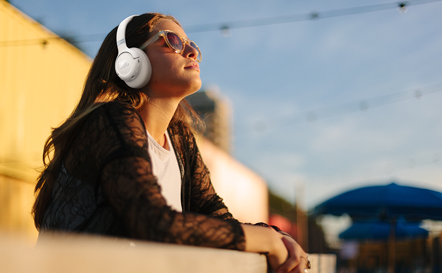 JBL Tune 780NC | Fones de ouvido over-ear sem fio com cancelamento