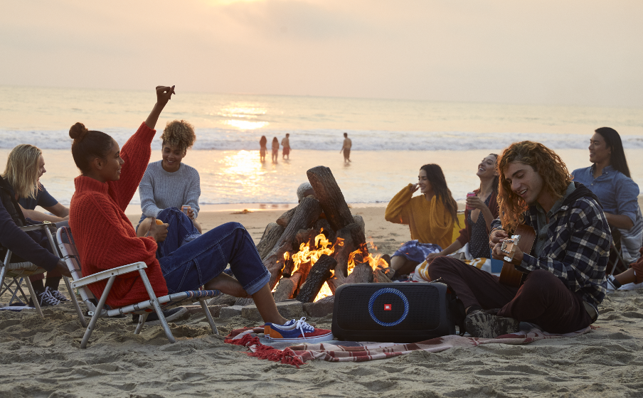 JBL PartyBox On-The-Go Microfone sem fio JBL incluído - Image